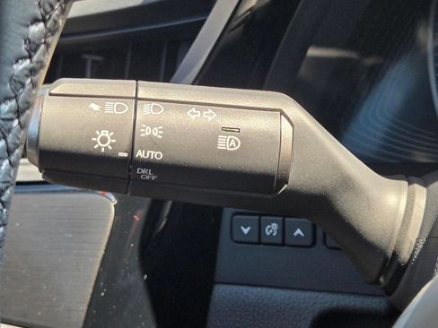 Used 2025 Lexus ES 350 FWD image 24