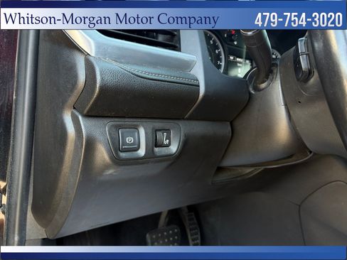 Used 2019 GMC Acadia SLE FWD image 17