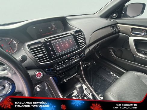 Used 2017 Honda Accord EX-L image 16