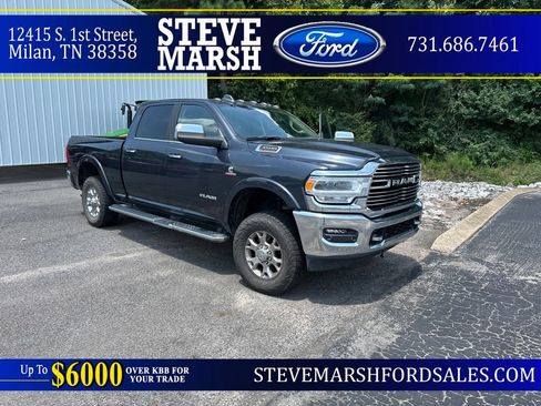 Used 2022 RAM 3500 Laramie AWD/4WD image 1