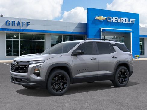 New 2026 Chevrolet Equinox LT image 2