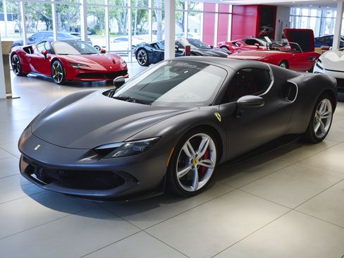 Used 2023 Ferrari 296 GTS RWD image 27