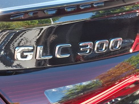 Certified 2025 Mercedes-Benz GLC 300 4MATIC image 31