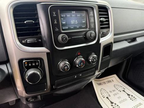 Used 2016 RAM 1500 Classic SLT RWD image 22