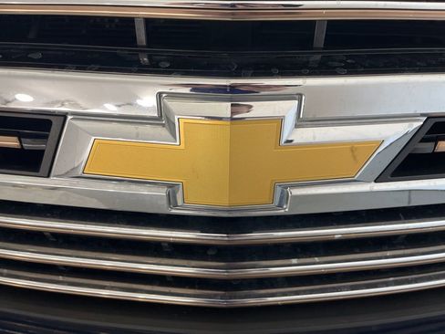 Used 2022 Chevrolet Silverado 1500 High Country image 35