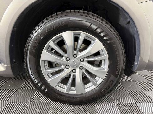 Used 2017 INFINITI QX80 4WD w/ Driver Assistance Package image 10