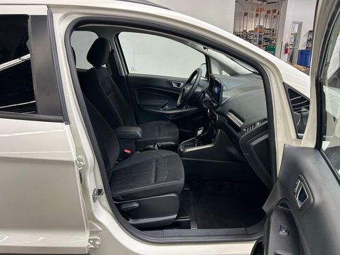 Used 2021 Ford EcoSport SE w/ SE Convenience Package FWD image 14