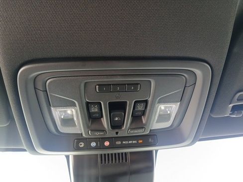 Used 2024 GMC Sierra 2500 AT4 w/ AT4 Premium Plus Package image 42