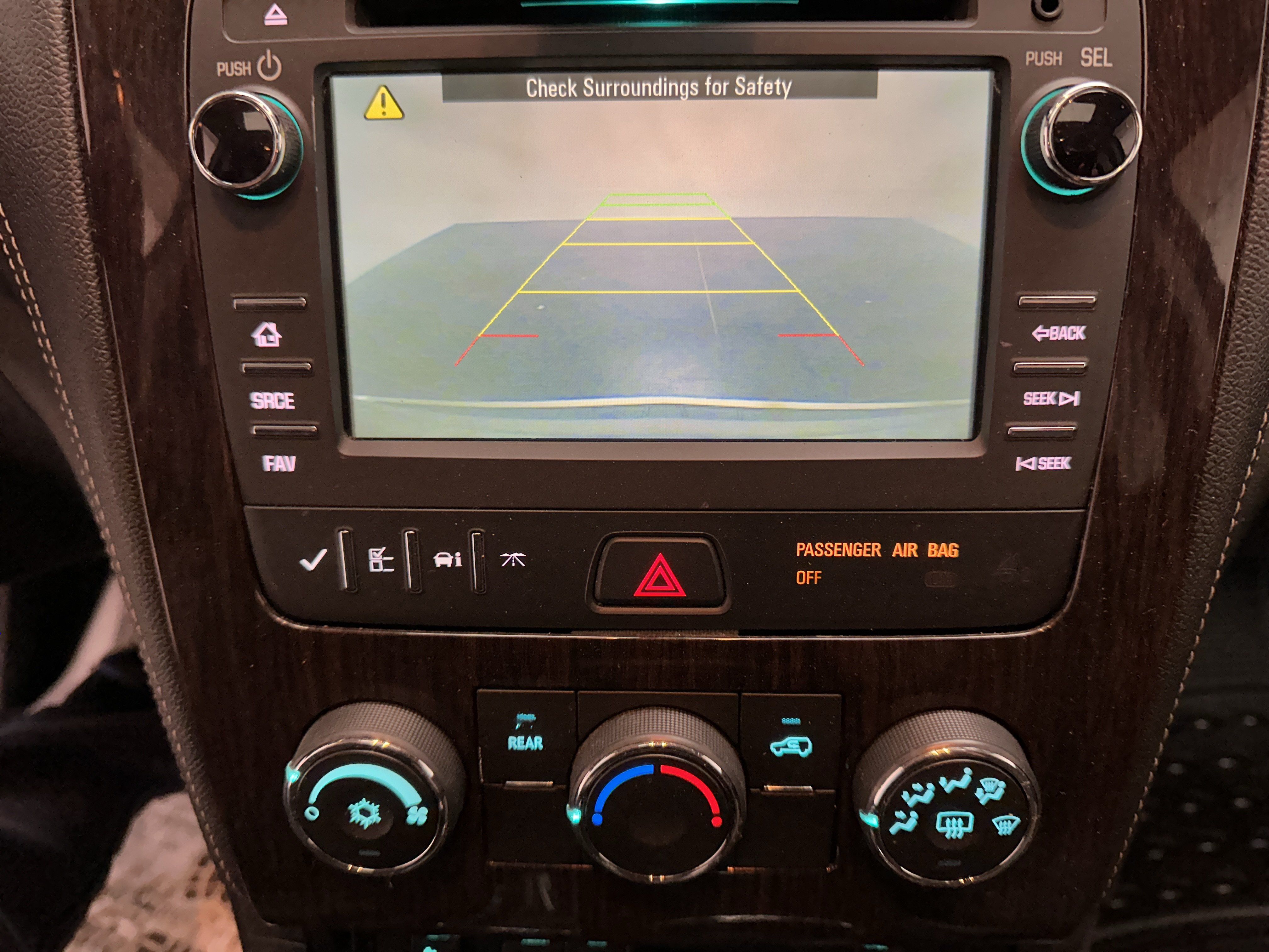 Used 2017 Chevrolet Traverse LT w/ Style and Technology Package FWD image 31