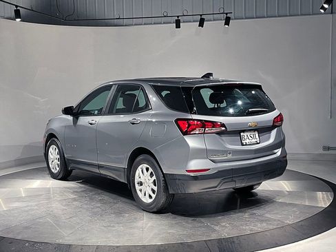 Used 2024 Chevrolet Equinox LS image 12