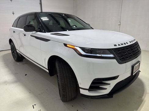 Used 2026 Land Rover Range Rover Velar Dynamic SE AWD/4WD image 3