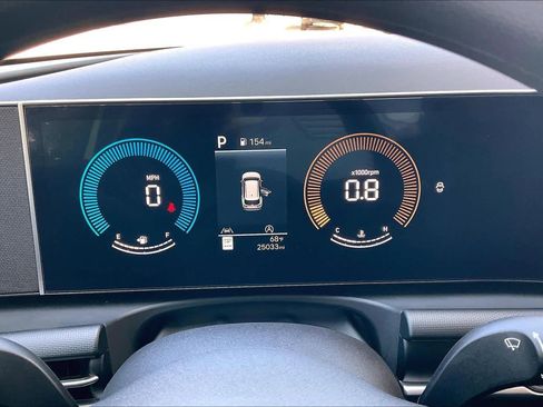 Certified 2025 Hyundai Tucson SEL image 23