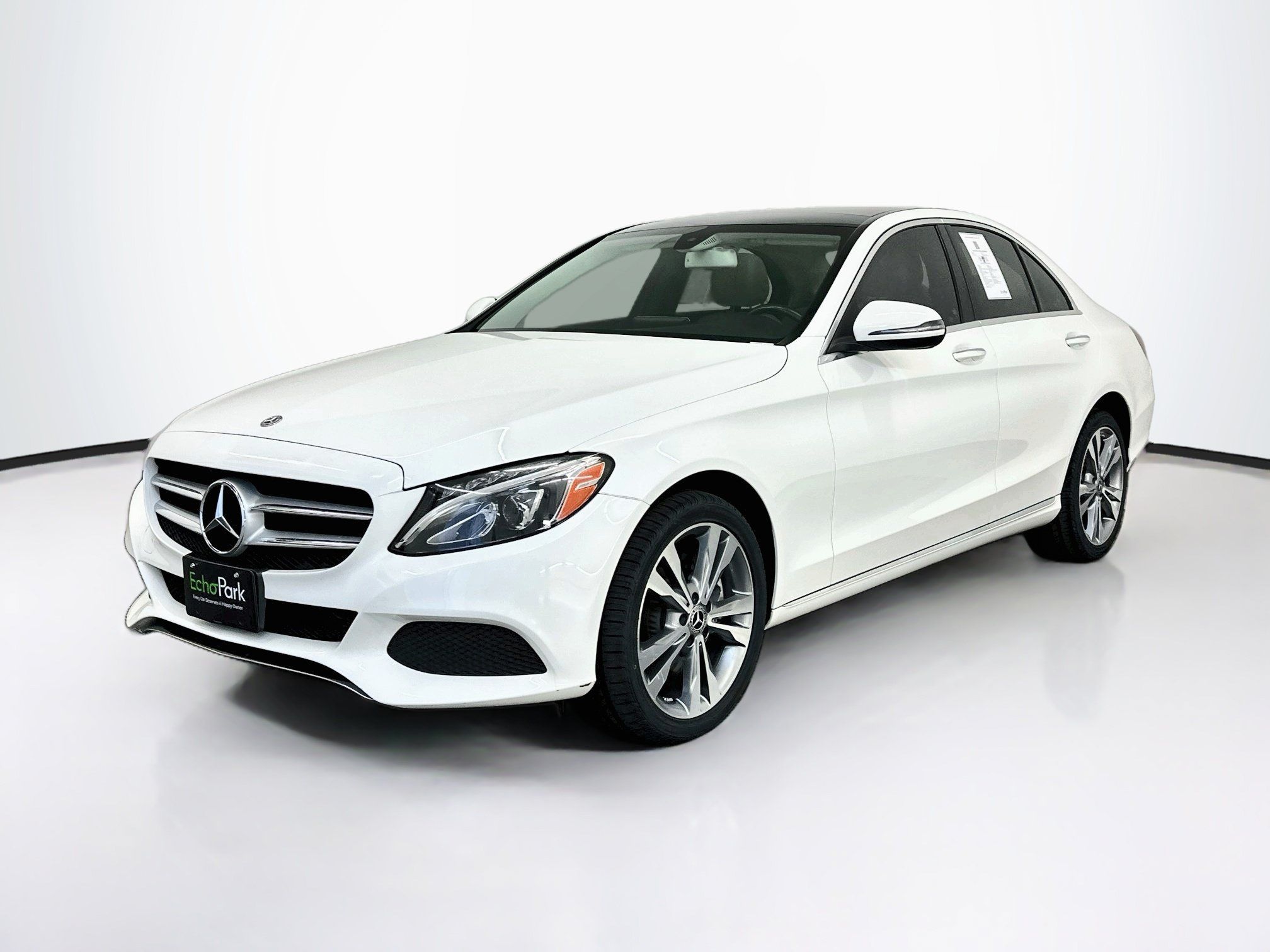 Used 2018 Mercedes-Benz C 300 4MATIC Sedan image 3