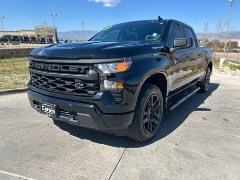Used 2023 Chevrolet Silverado 1500 Custom AWD/4WD image 3