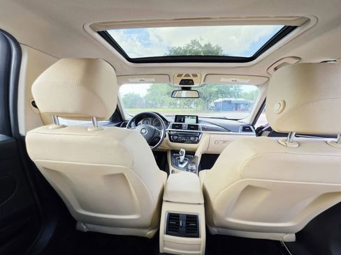 Used 2017 BMW 320i Sedan image 14