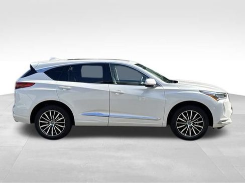 Used 2026 Acura RDX SH-AWD w/ Advance Package image 9