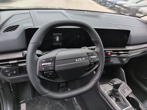 New 2026 Kia Sportage EX image 9