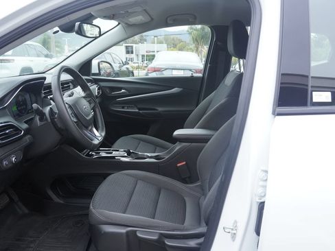 Used 2023 Chevrolet Bolt EUV LT w/ Driver Confidence Package FWD image 18