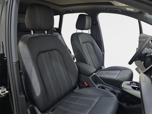New 2026 Audi Q4 e-tron Premium Plus image 10