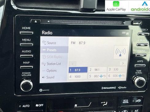 Used 2022 Toyota Prius Prime LE image 24