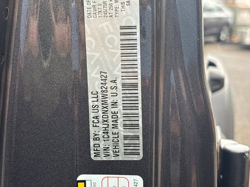 Used 2021 Jeep Wrangler Unlimited Sport image 31