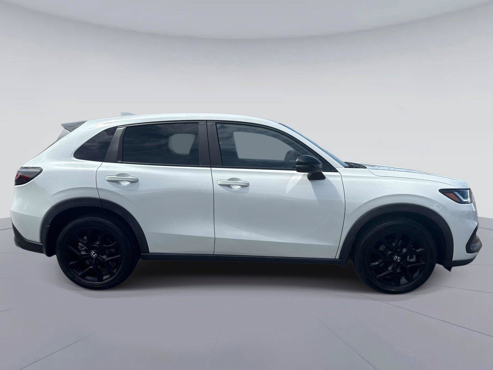 Certified 2024 Honda HR-V Sport image 2