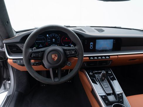 Certified 2026 Porsche 911 Carrera S image 29