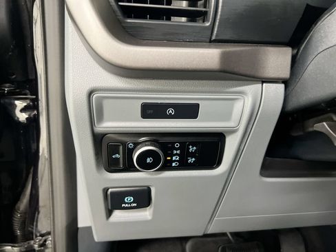 Used 2025 Ford F150 XLT w/ Equipment Group 301A Standard AWD/4WD image 18