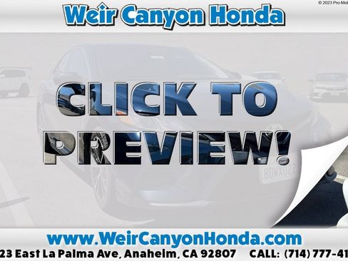 Used 2018 Toyota Camry SE FWD image 1
