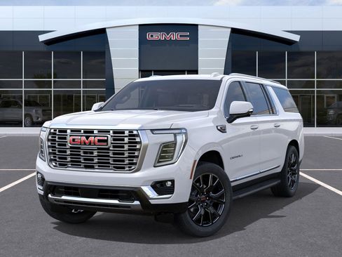 New 2026 GMC Yukon XL Denali image 7