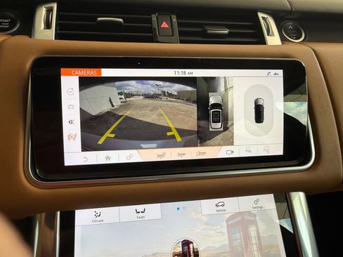 Used 2019 Land Rover Range Rover Sport SVR image 36