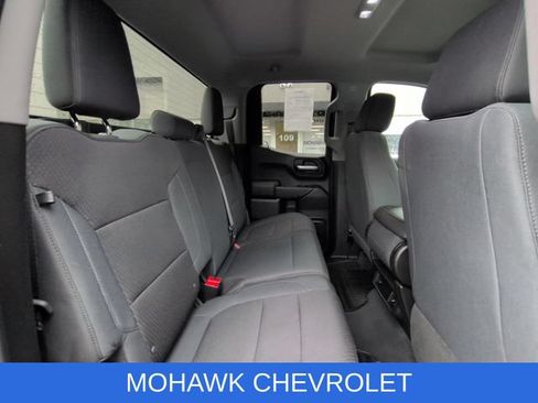 Used 2019 Chevrolet Silverado 1500 Custom Trail Boss w/ Custom Convenience Package AWD/4WD image 27