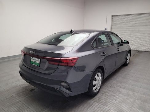 Used 2022 Kia Forte Sedan FWD image 9