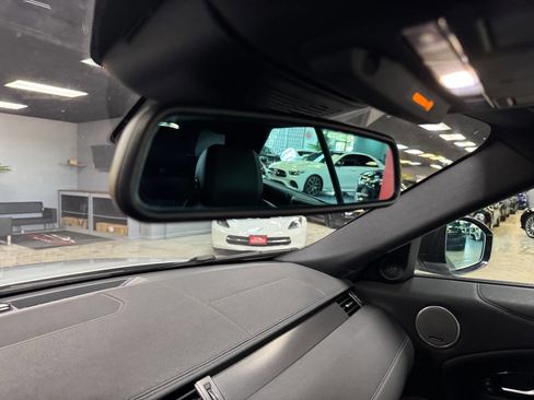 Used 2018 Land Rover Range Rover Evoque SE Dynamic image 39