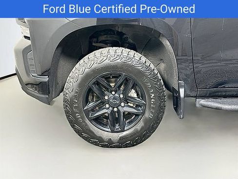 Used 2021 Chevrolet Silverado 1500 LT Trail Boss AWD/4WD image 43