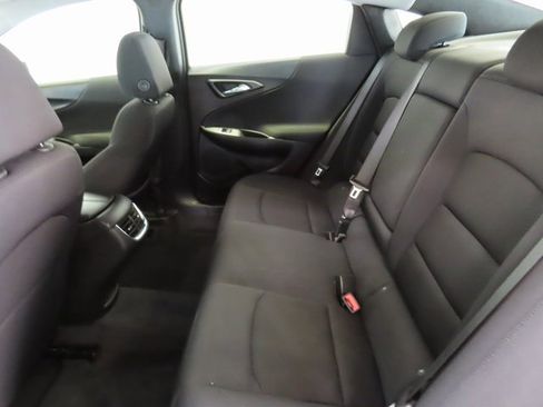 Used 2023 Chevrolet Malibu LT image 31