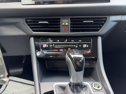 Used 2025 Volkswagen Jetta S image 19