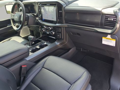 New 2025 Ford F150 Lariat w/ Equipment Group 502A High image 40