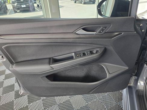 Used 2024 Volkswagen GTI SE FWD image 32