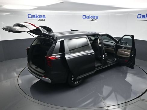 New 2026 Kia Carnival LXS FWD image 57