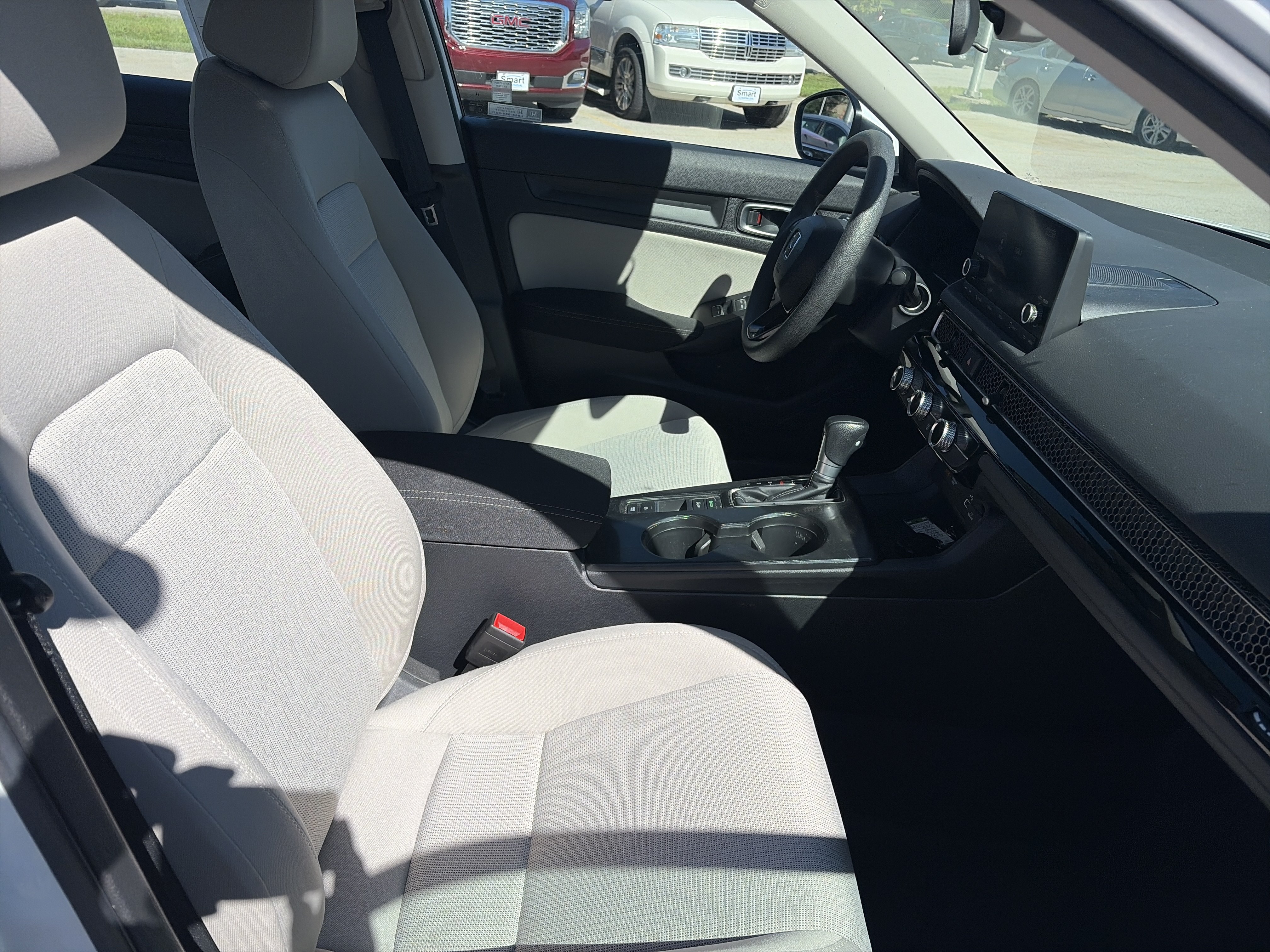Used 2024 Honda Civic LX image 9