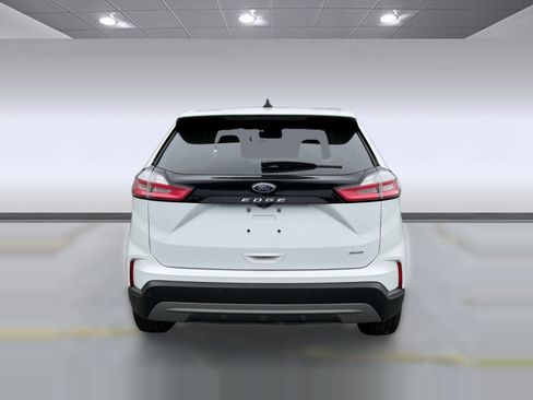 Used 2021 Ford Edge SEL w/ Cargo Accessory Package AWD/4WD image 8