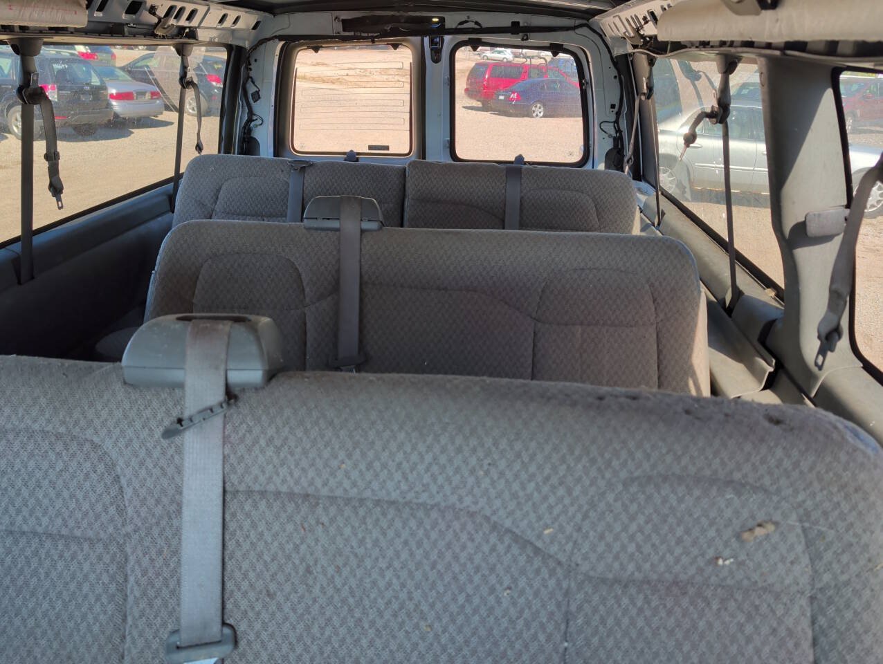 Used 2008 Chevrolet Express 3500 Extended Passenger w/ LT Preferred Equipment Group RWD image 22