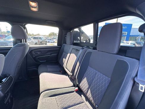 Used 2024 Nissan Titan SV image 11