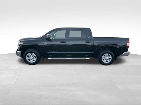 Used 2018 Toyota Tundra SR5 image 4