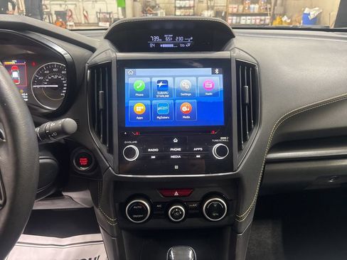 Used 2021 Subaru Crosstrek 2.5i Sport w/ Moonroof Package image 6