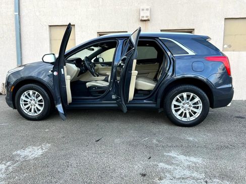 Used 2018 Cadillac XT5 FWD image 20