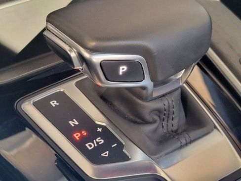 Used 2020 Audi A4 2.0T Premium image 27