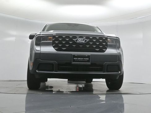 New 2026 Ford Maverick XLT FWD image 40