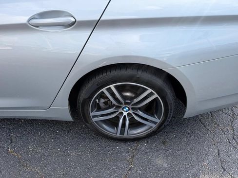 Used 2021 BMW 530i xDrive w/ Premium Package AWD/4WD image 10